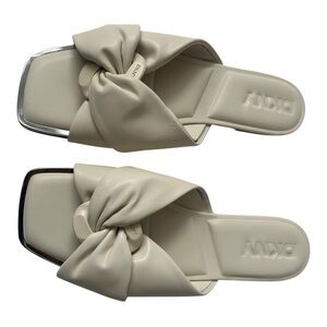 DKNY Cream Knotted Slide Sandals